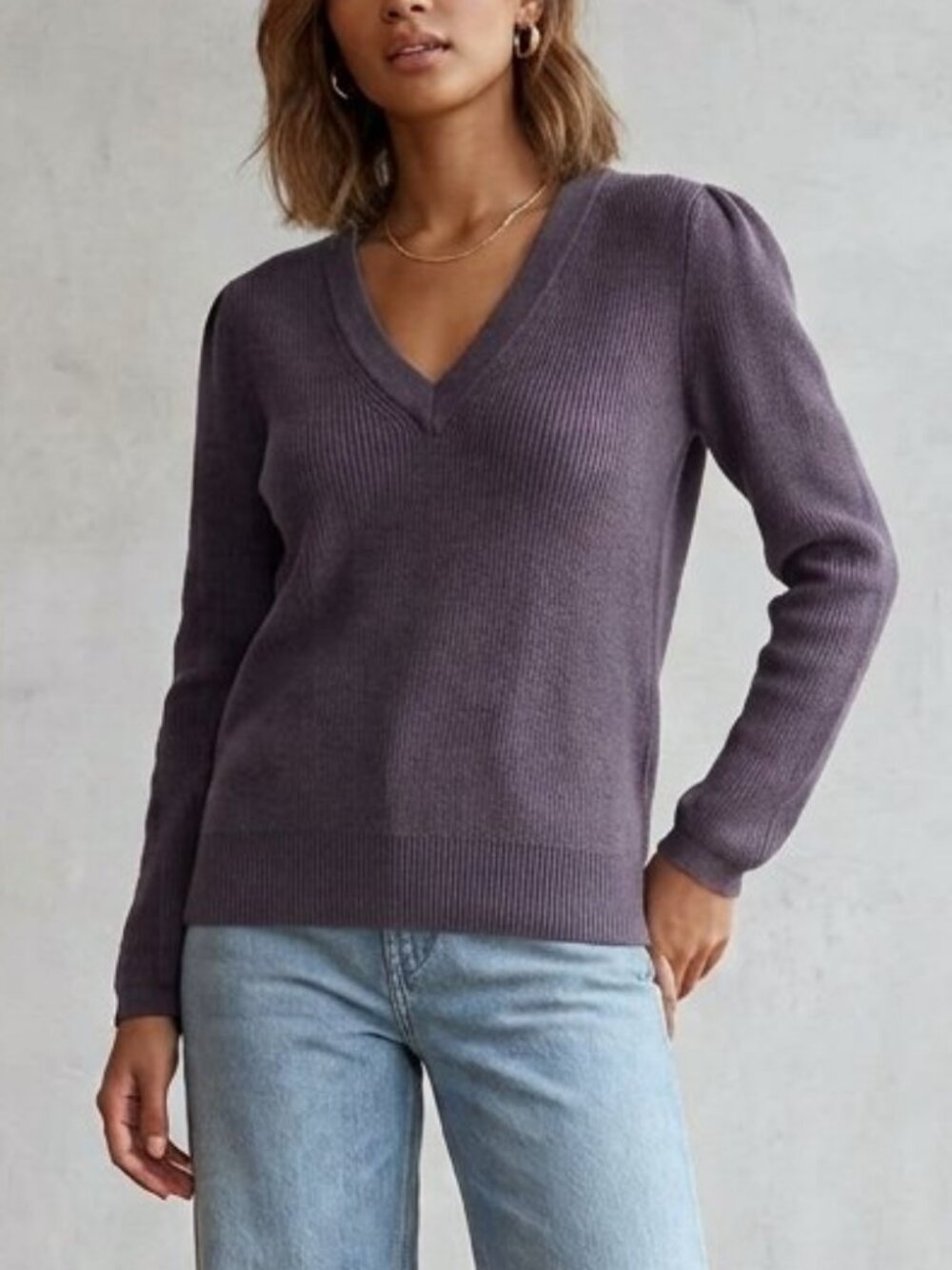 Aritzia Wilfred Sweater Cashmere and Silk Blend Knit V-Neck Size XS